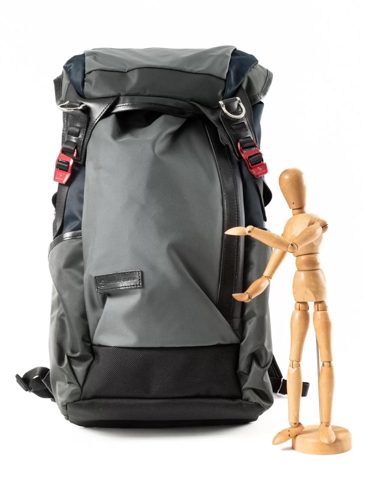 Potential V3 Flap Backpack Gray/Black^Master–Piece New